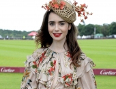 Lily Collins