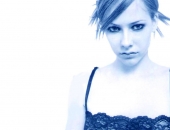 Avril Lavigne - Picture 42 - 1024x768