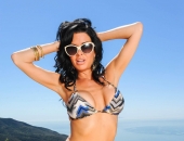 Cougarville - Picture 36 - 1663x2499