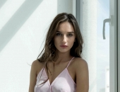 Gloria - Picture 14 - 1366x1975