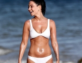 Tula Contostavlos - Picture 29 - 1284x2123